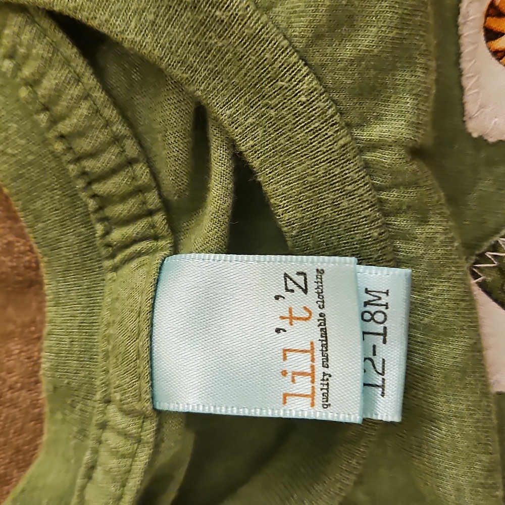 One Shirt - Picture 4 of 4